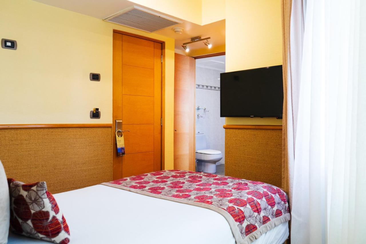Hotel Restaurante Ankara วิญาเดลมาร์ ภายนอก รูปภาพ